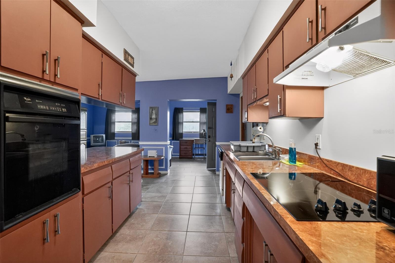GARDENDALE UNIT 04 - Residential