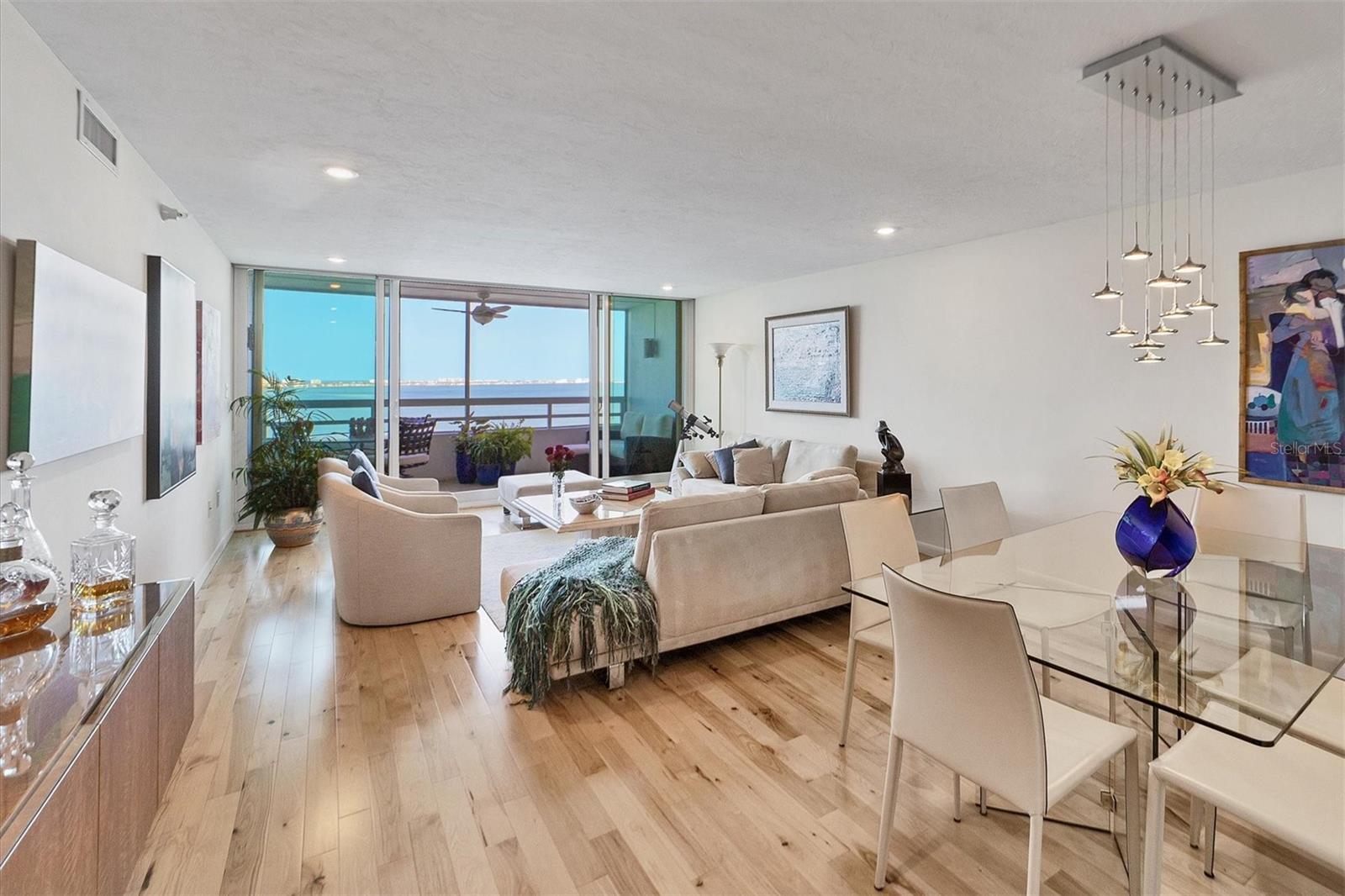 CONDO ON THE BAY TOWER II - Residential