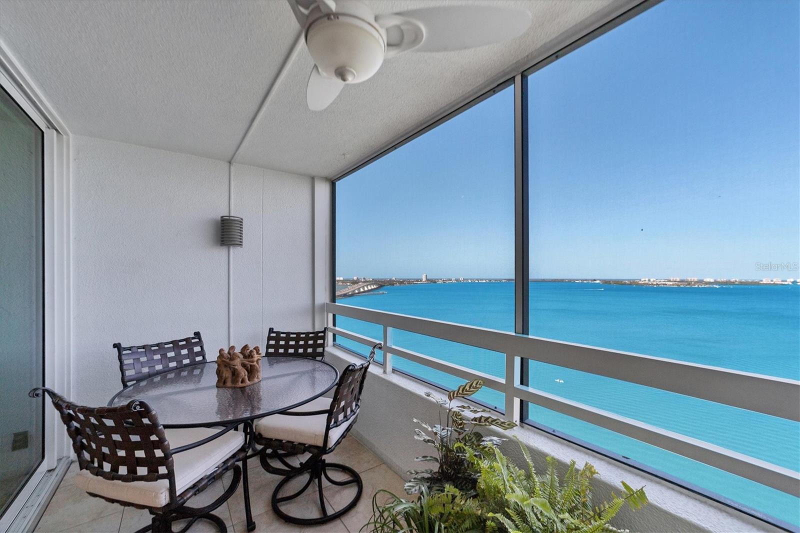 CONDO ON THE BAY TOWER II - Residential