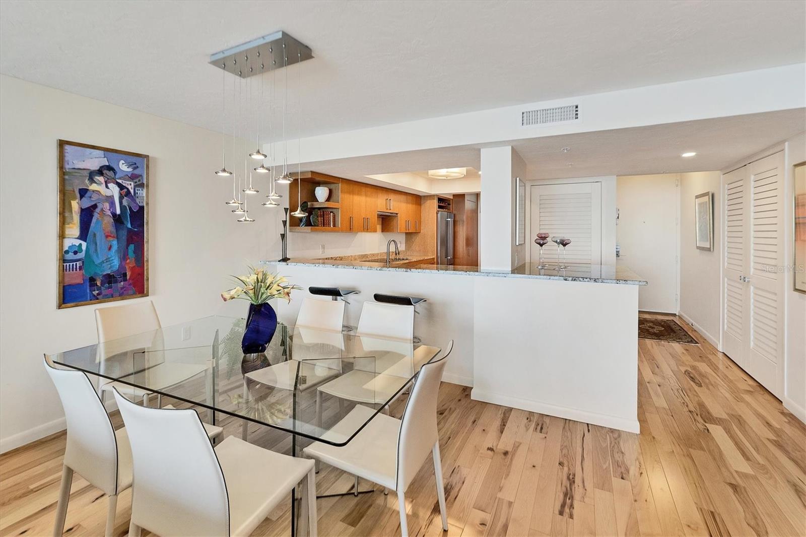 CONDO ON THE BAY TOWER II - Residential