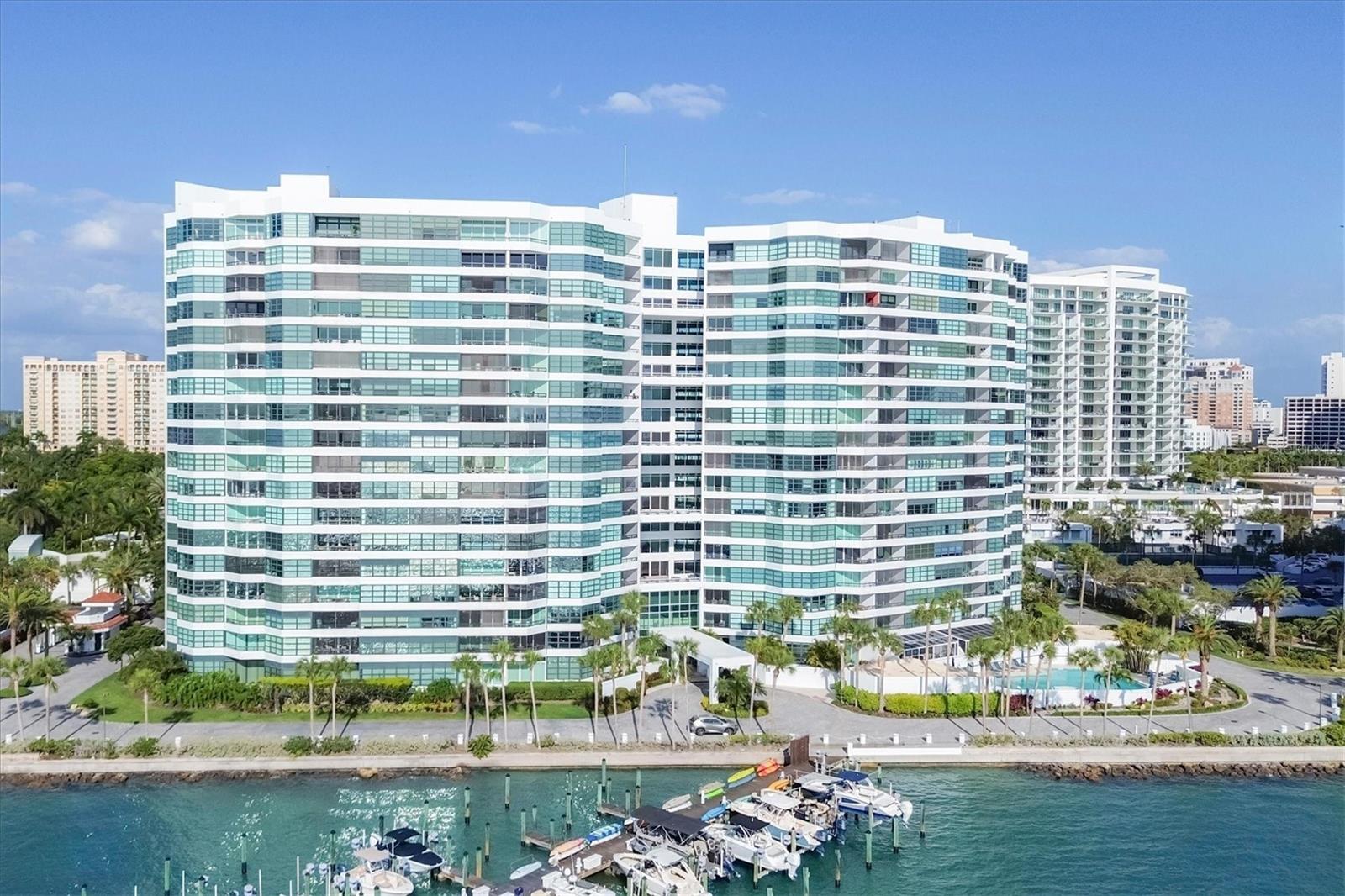 CONDO ON THE BAY TOWER II - Residential