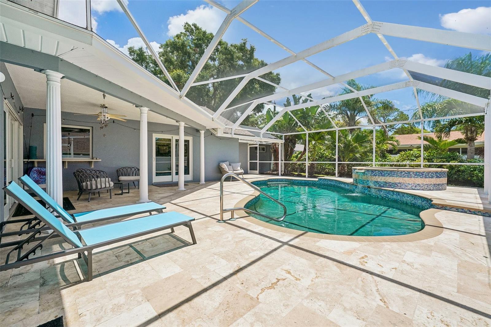 COLLINS ESTATES PH I - Residential