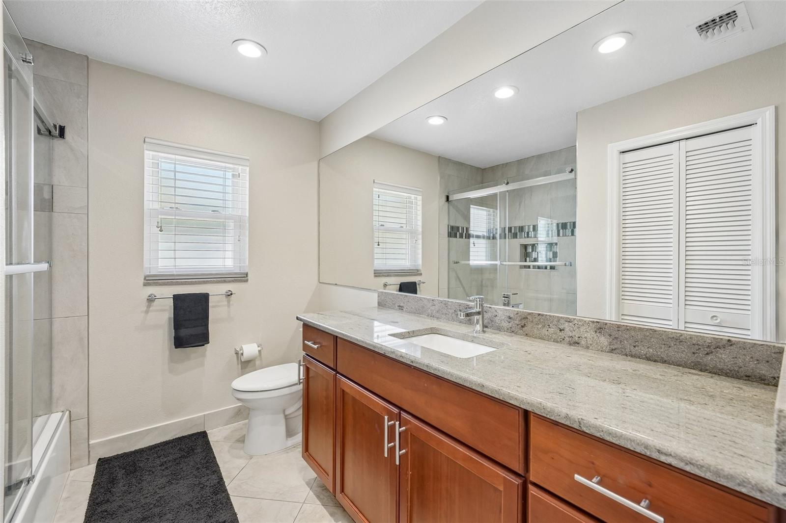 COLLINS ESTATES PH I - Residential