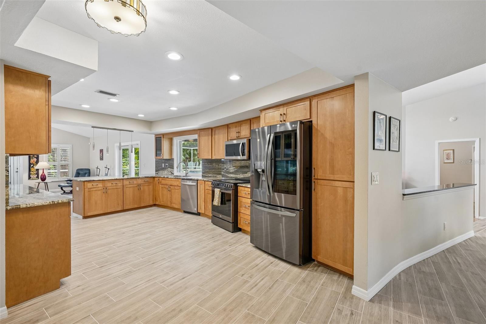 COLLINS ESTATES PH I - Residential