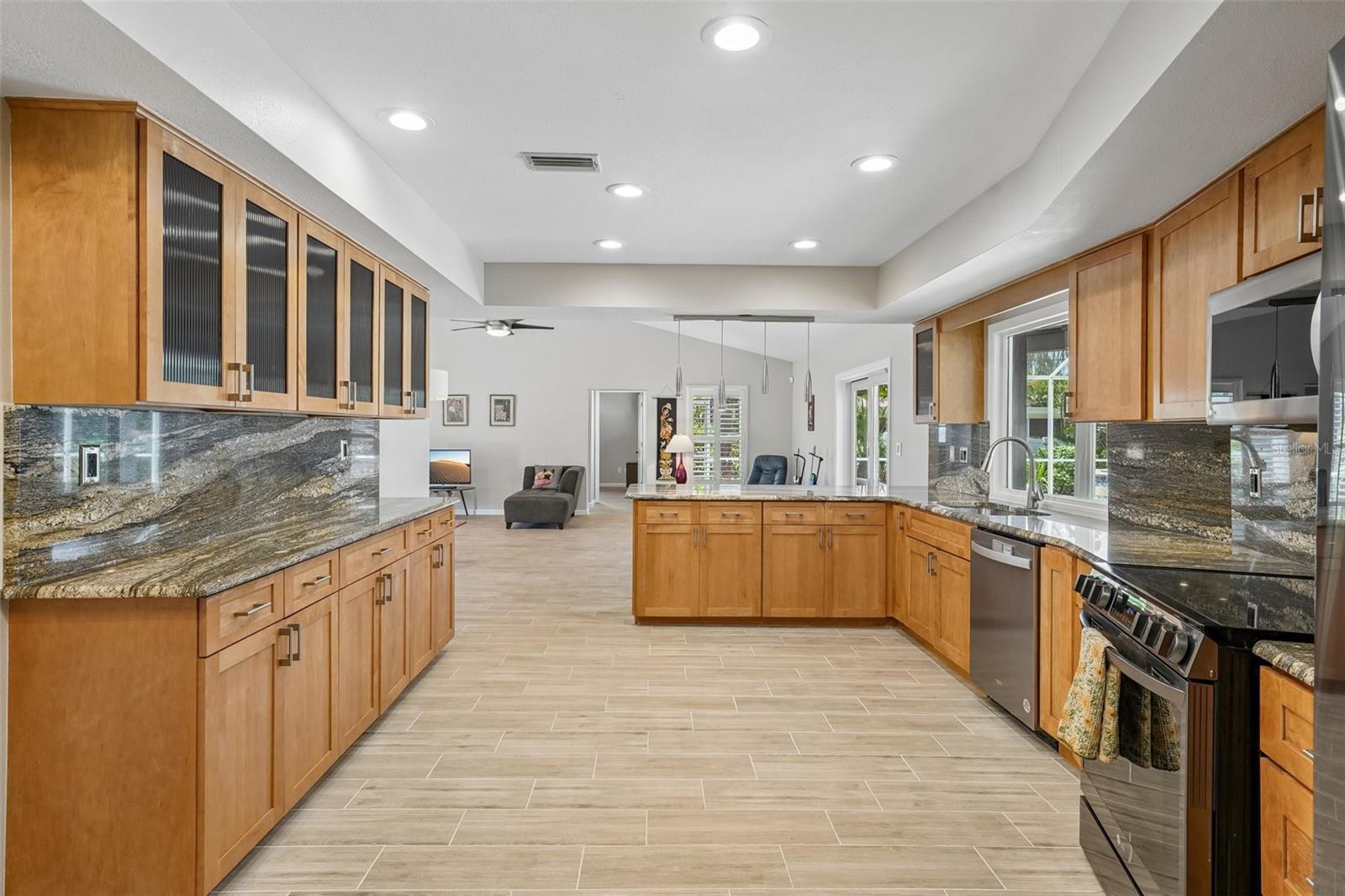 COLLINS ESTATES PH I - Residential