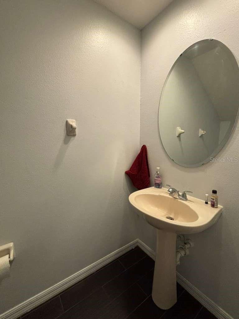 CHATHAM PLACE/ARBOR MDWS A-C - Residential Lease