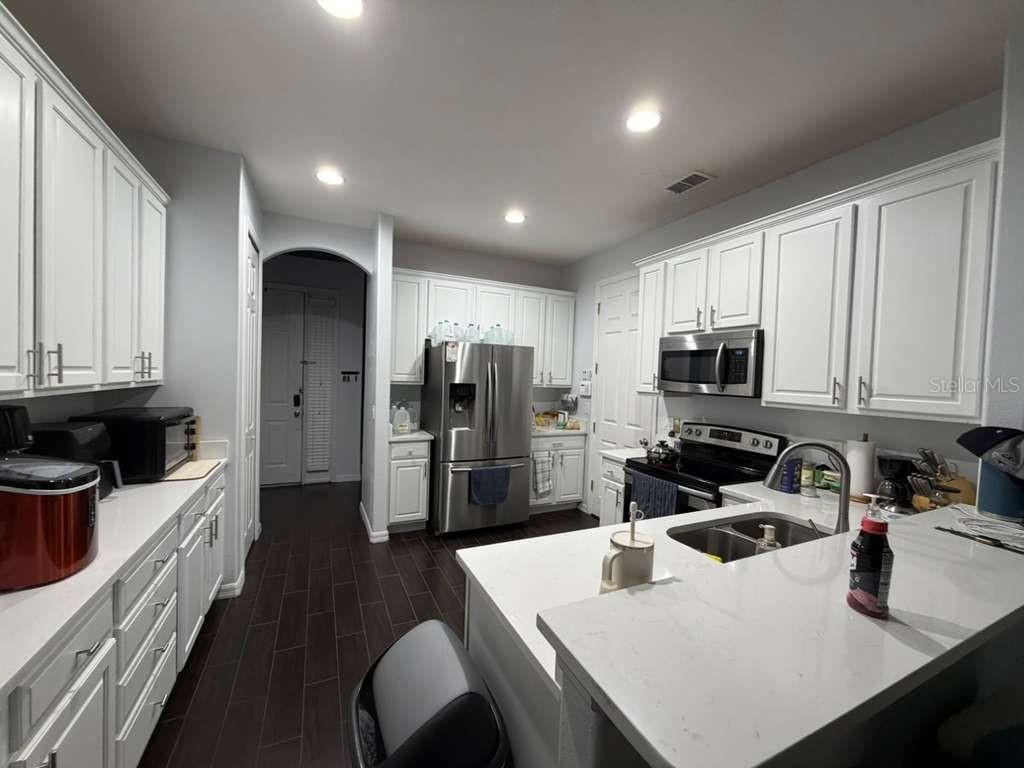 CHATHAM PLACE/ARBOR MDWS A-C - Residential Lease