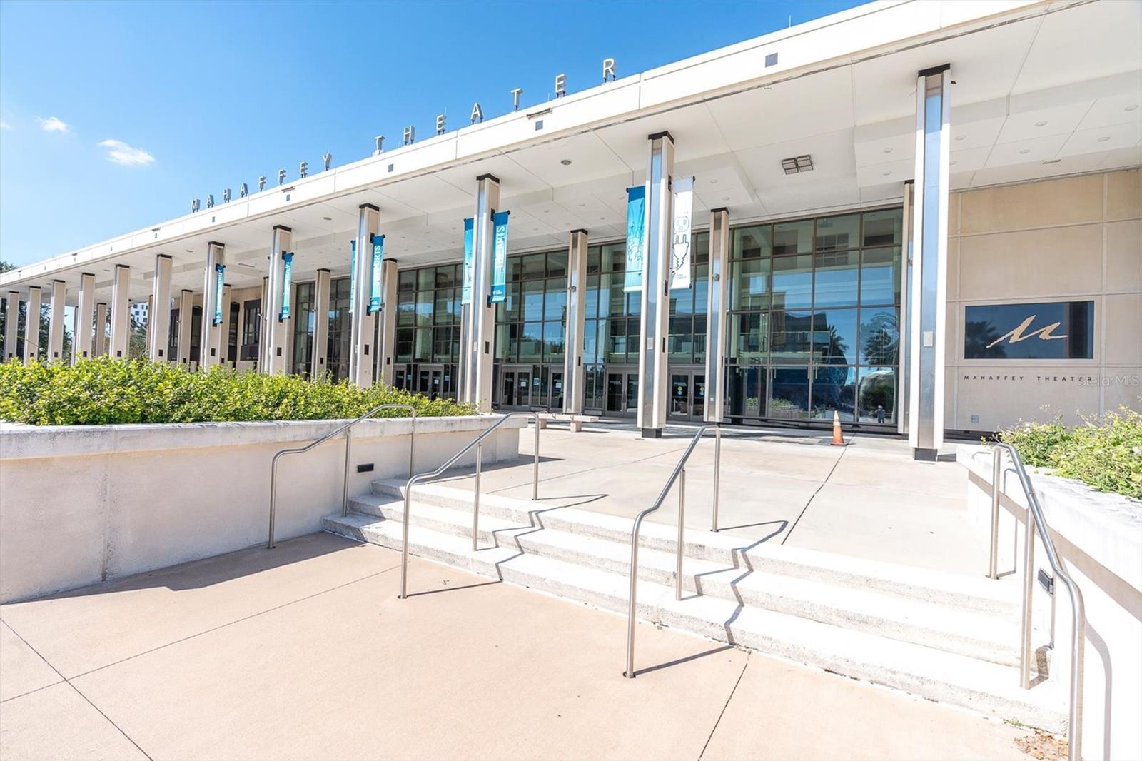 BAYBORO TOWER CONDO - Residential Lease