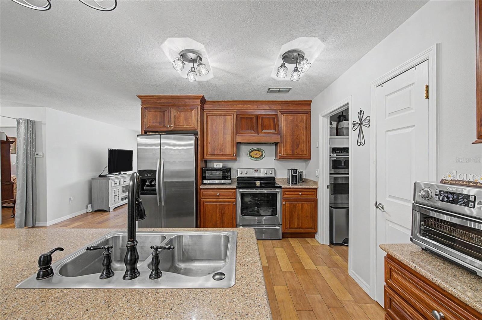 HAZELDON ESTATES - Residential