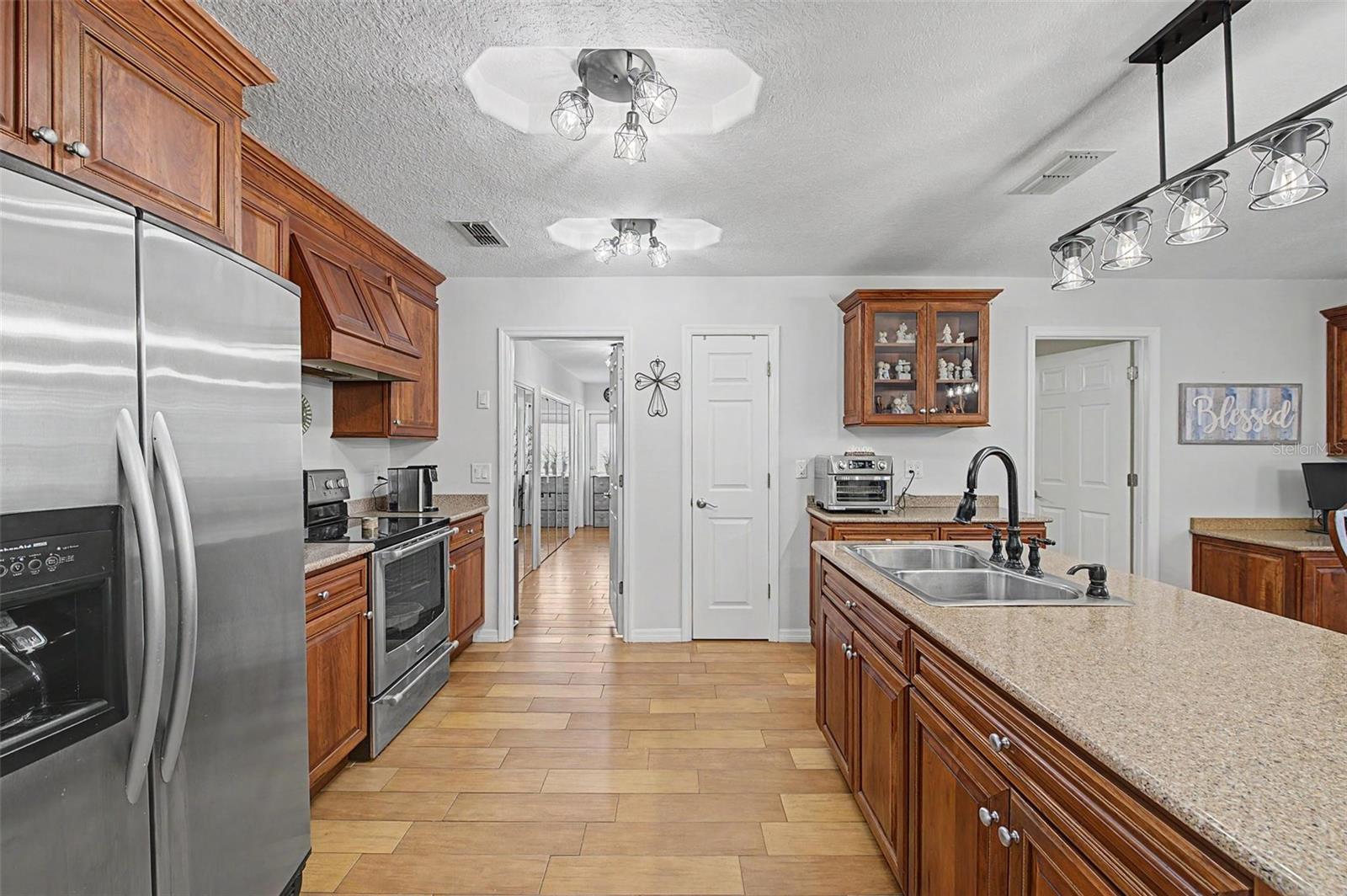 HAZELDON ESTATES - Residential