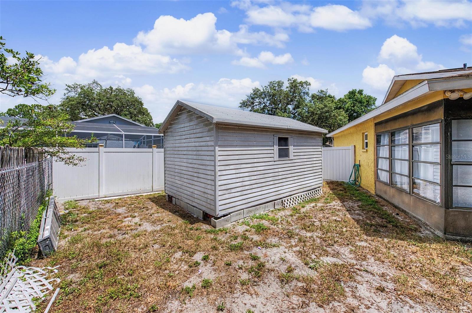 HAZELDON ESTATES - Residential