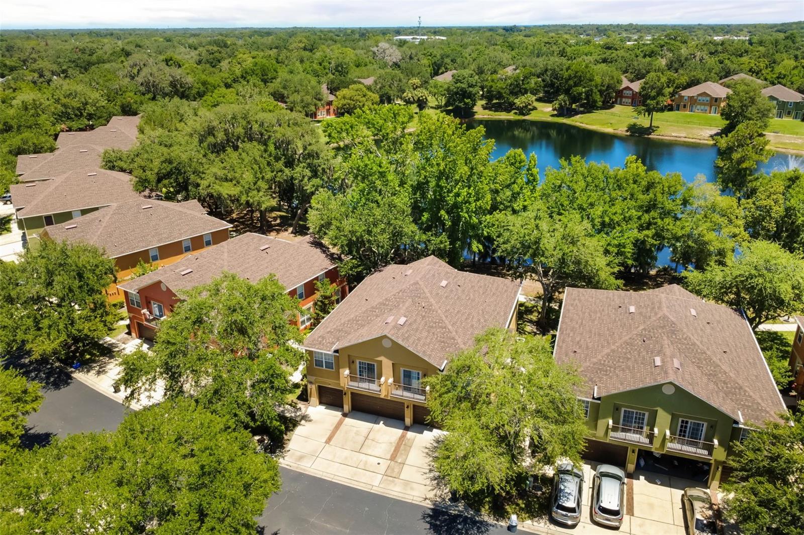 MAGNOLIA CLUB - Residential
