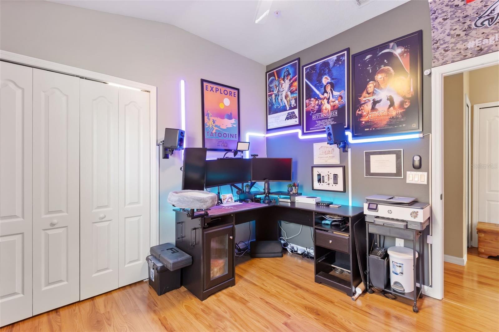 MAGNOLIA CLUB - Residential