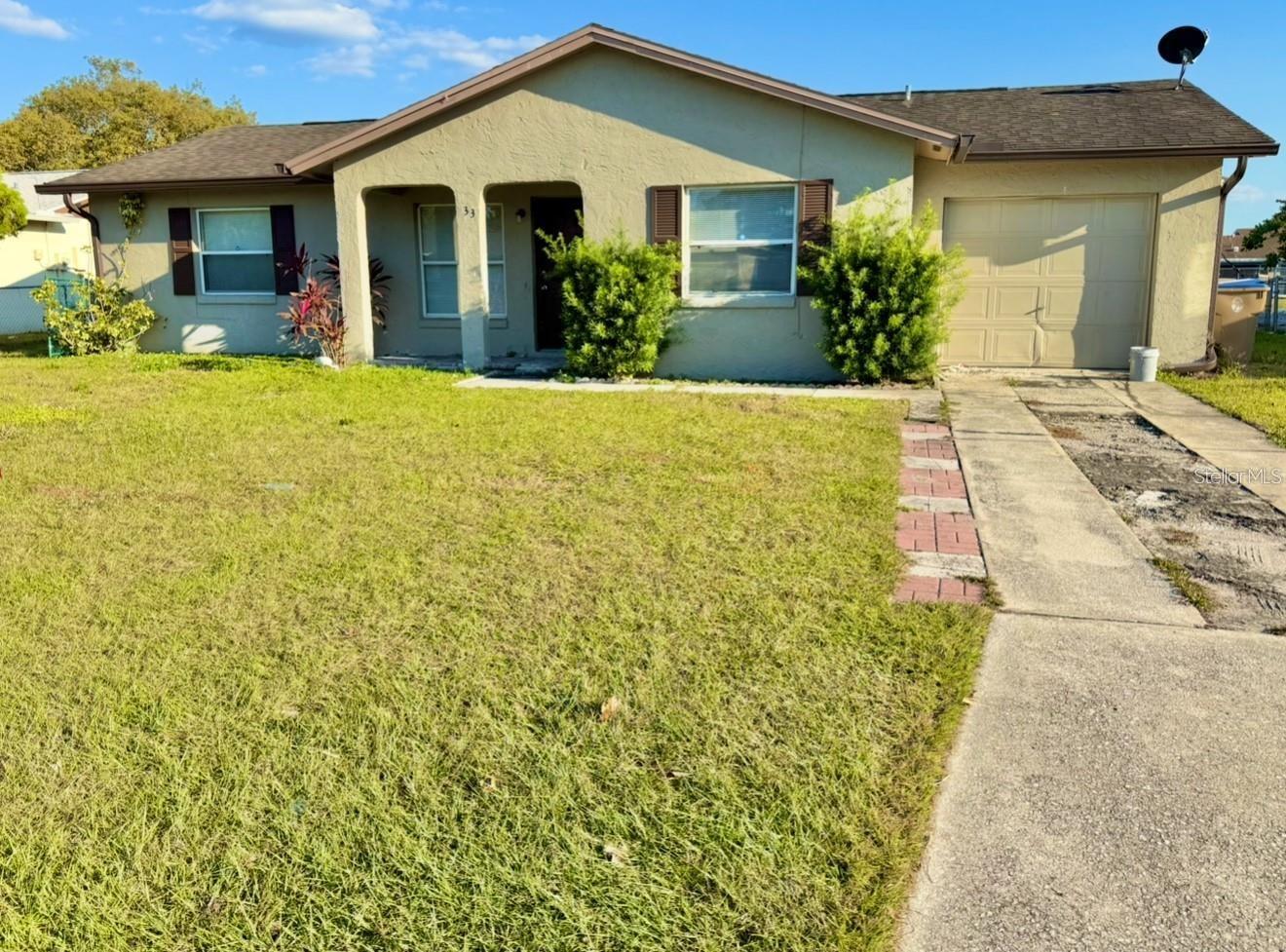 BVL UNIT 6 1ST ADD - Residential Lease