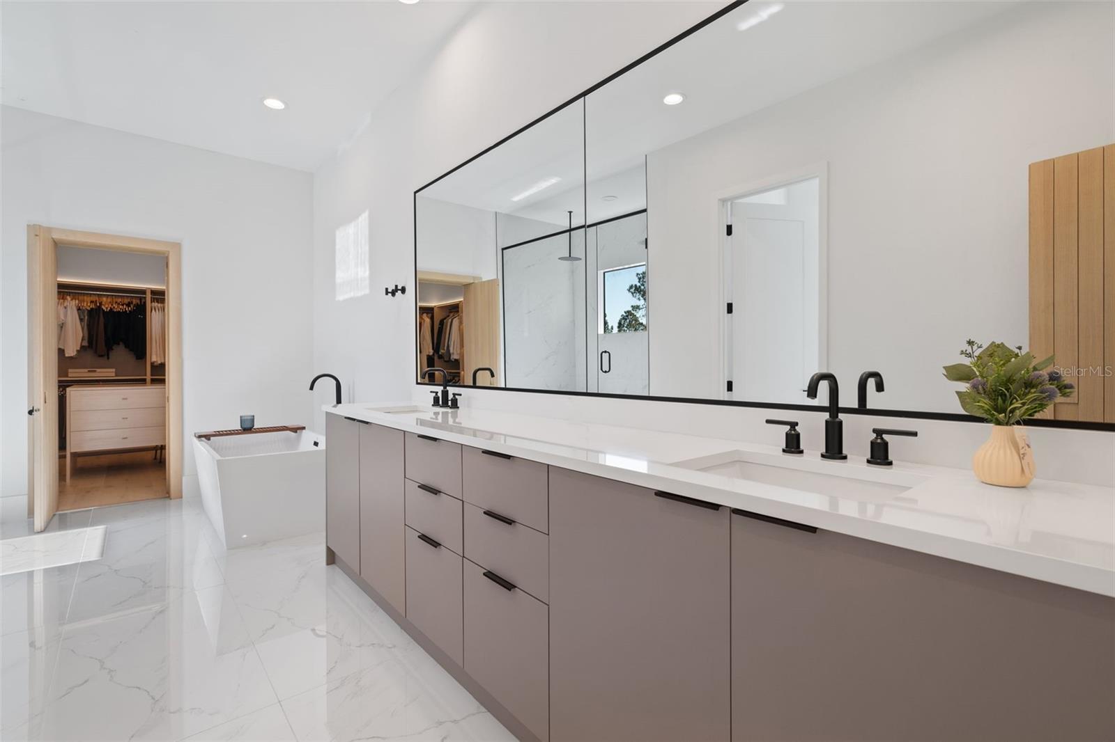 BELLA COLLINA SUB - Residential