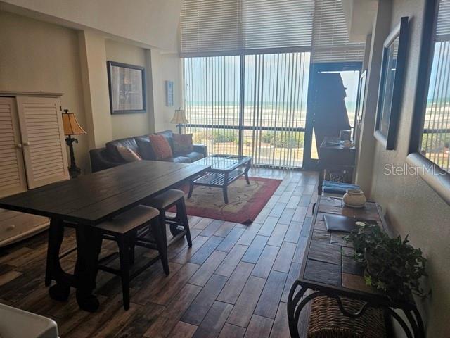 OCEANSIDE INN CONDO - Residential