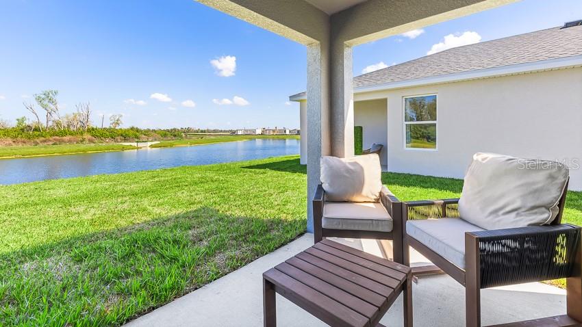 BELLA LAGO - Residential