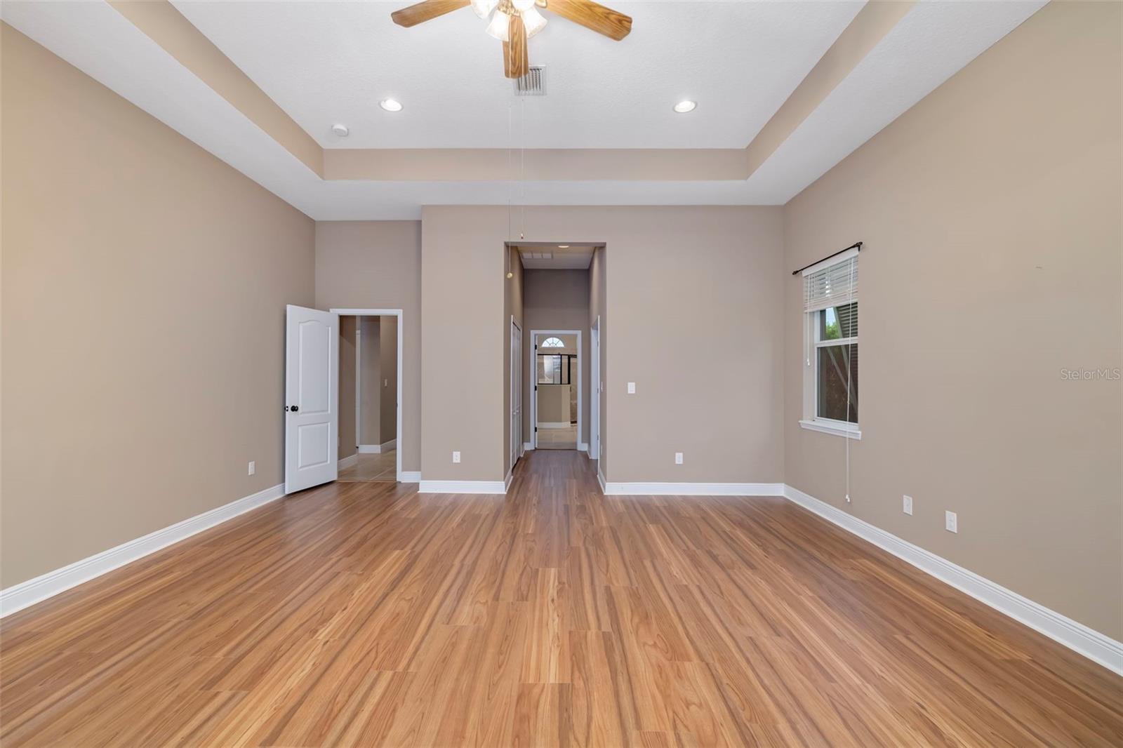 REGENT LAKE - Residential