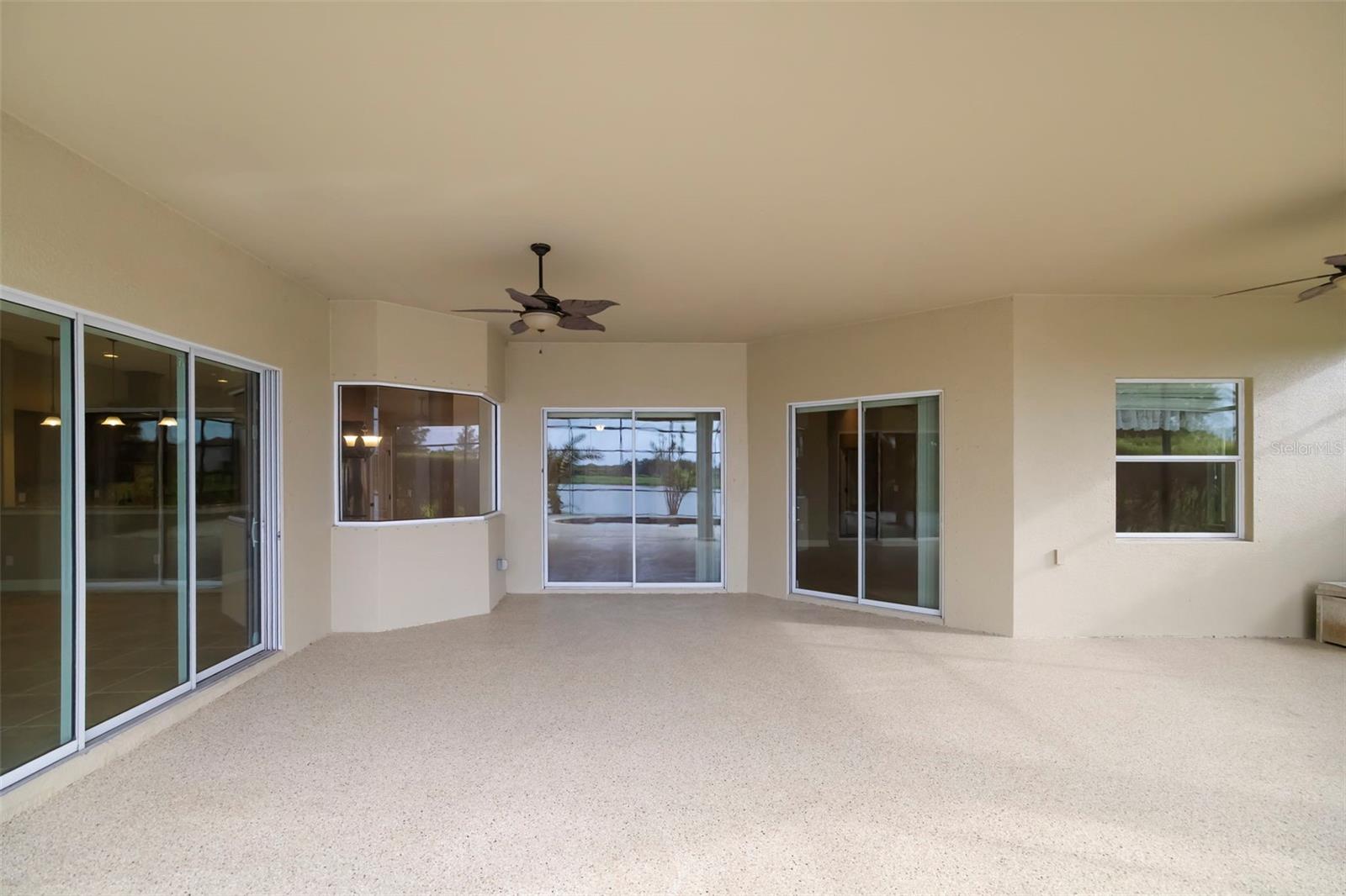 REGENT LAKE - Residential