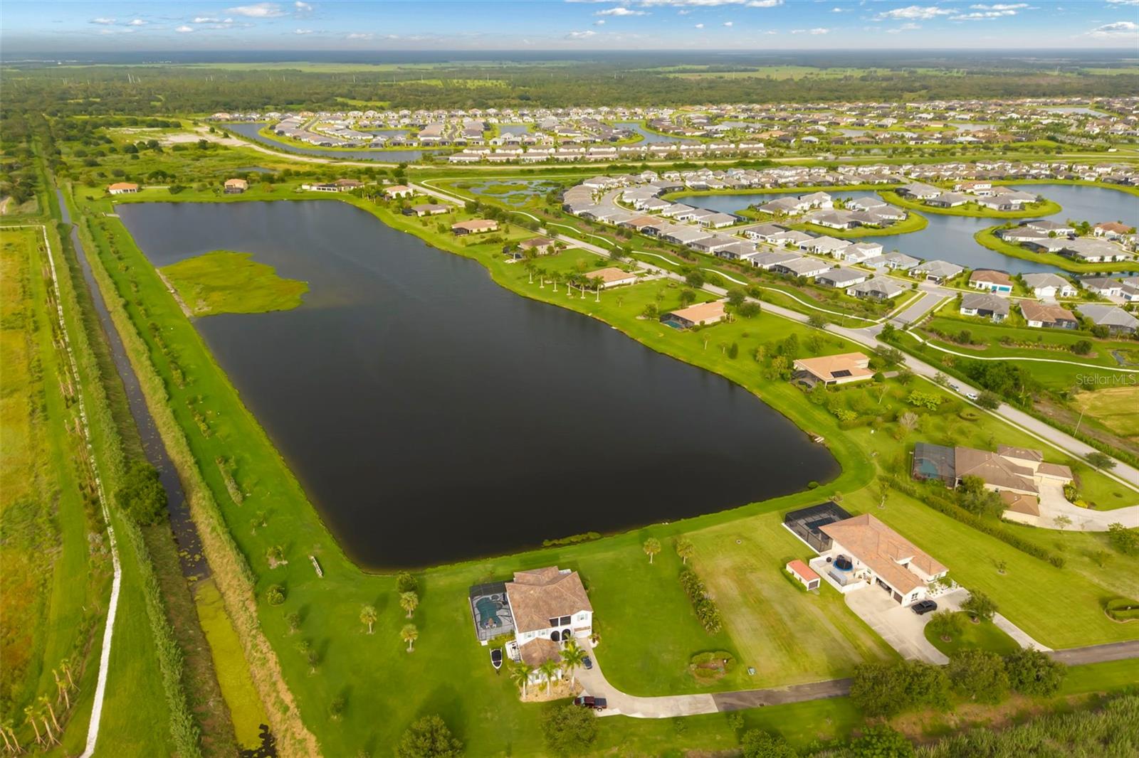 REGENT LAKE - Residential