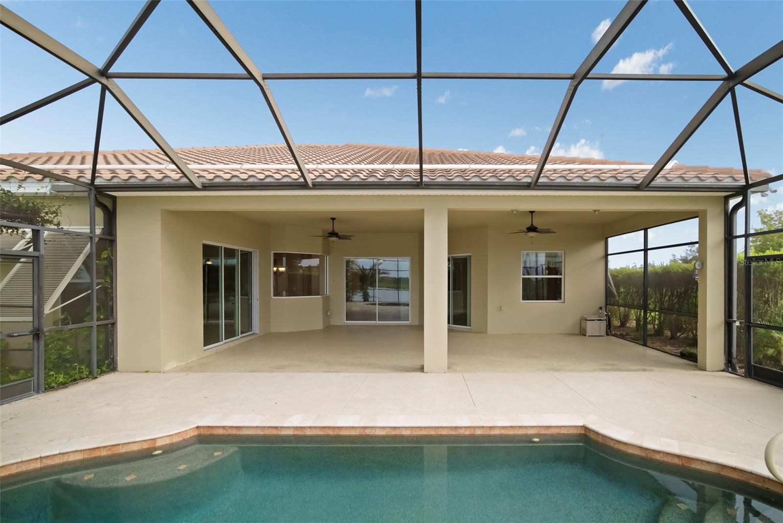 REGENT LAKE - Residential
