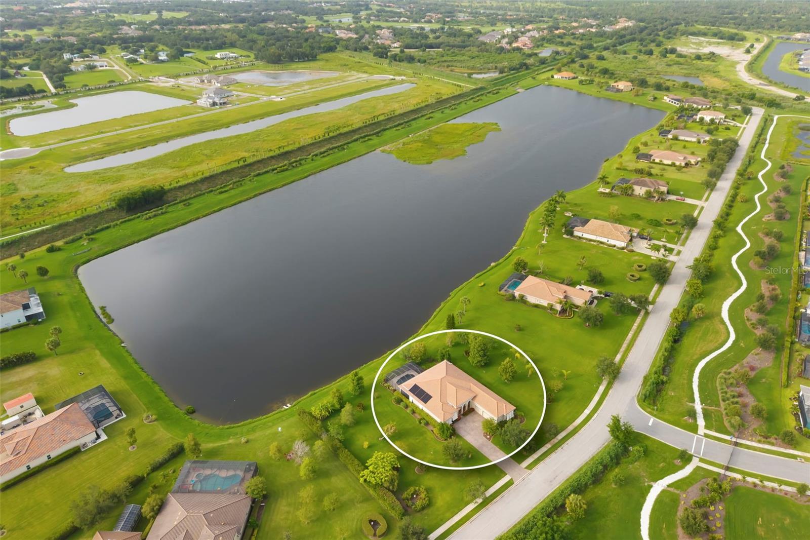 REGENT LAKE - Residential