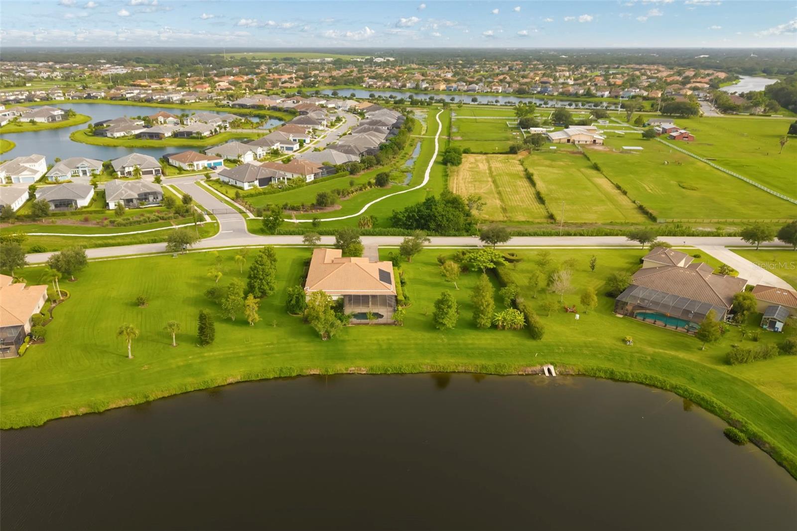 REGENT LAKE - Residential