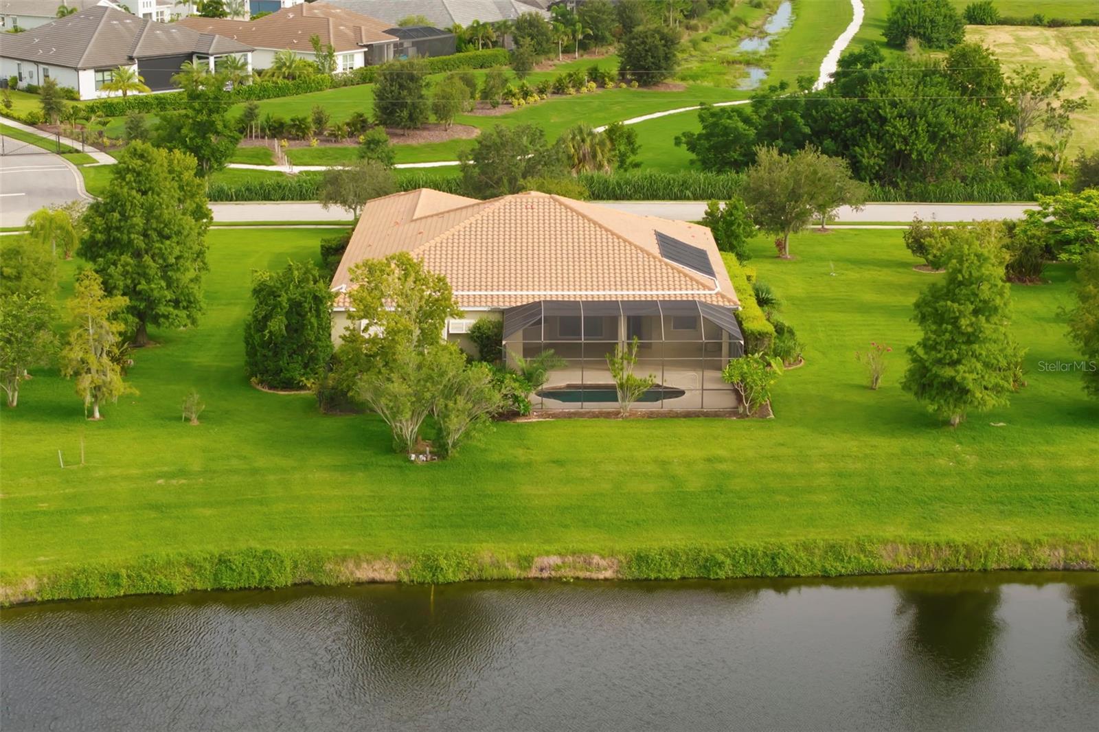 REGENT LAKE - Residential