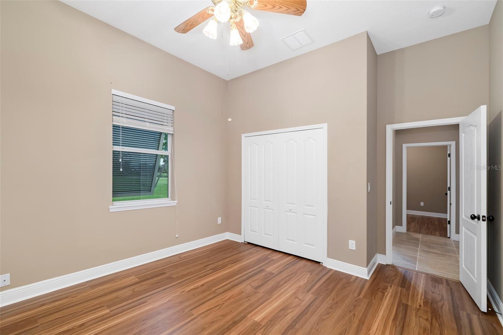 REGENT LAKE - Residential