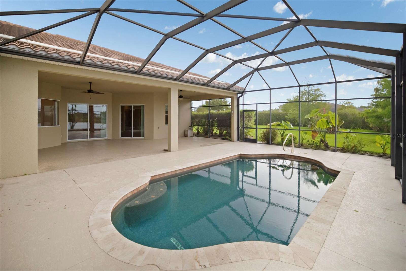 REGENT LAKE - Residential