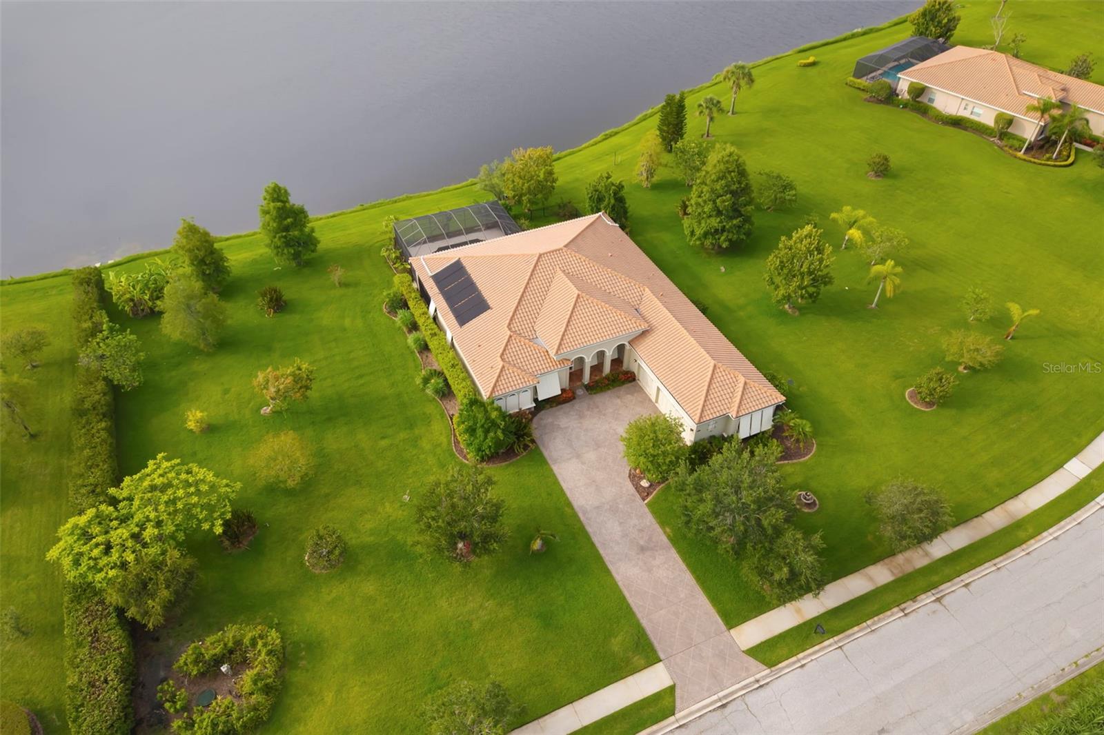 REGENT LAKE - Residential