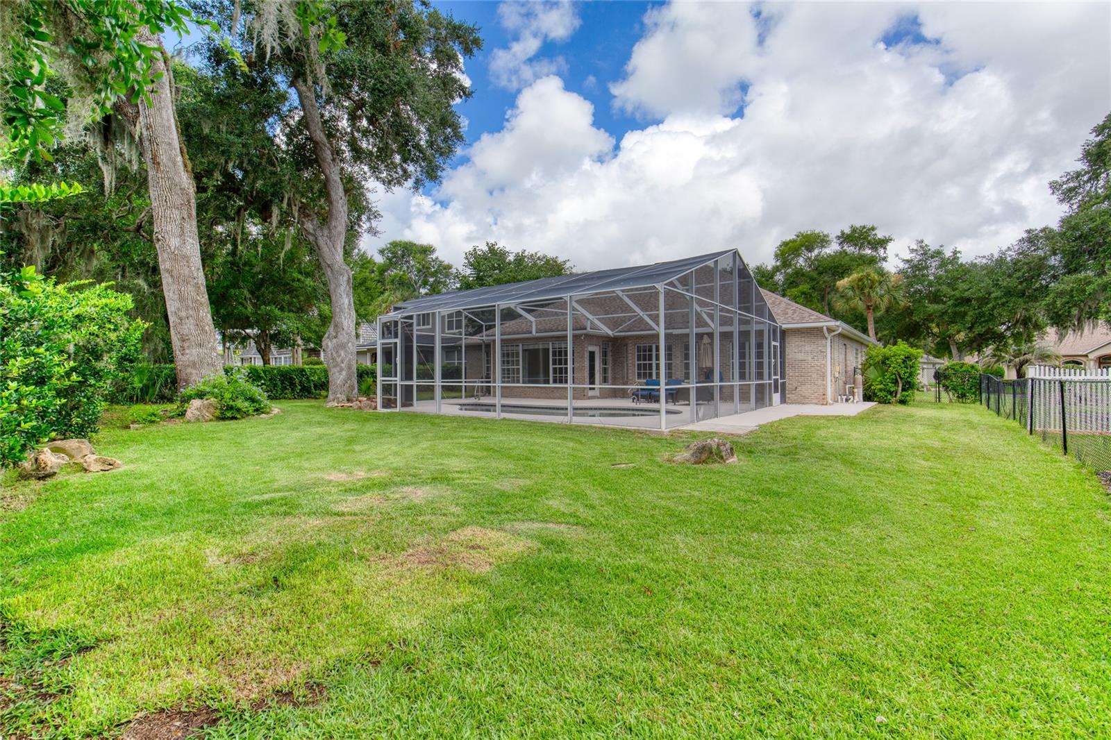 ORMOND LAKES UNIT 01 - Residential