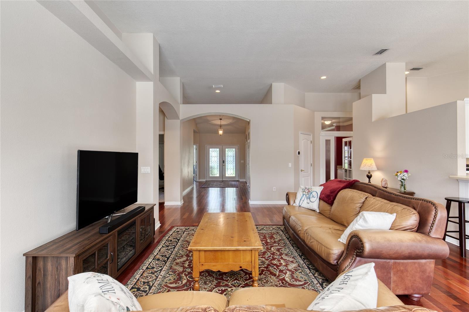 ORMOND LAKES UNIT 01 - Residential