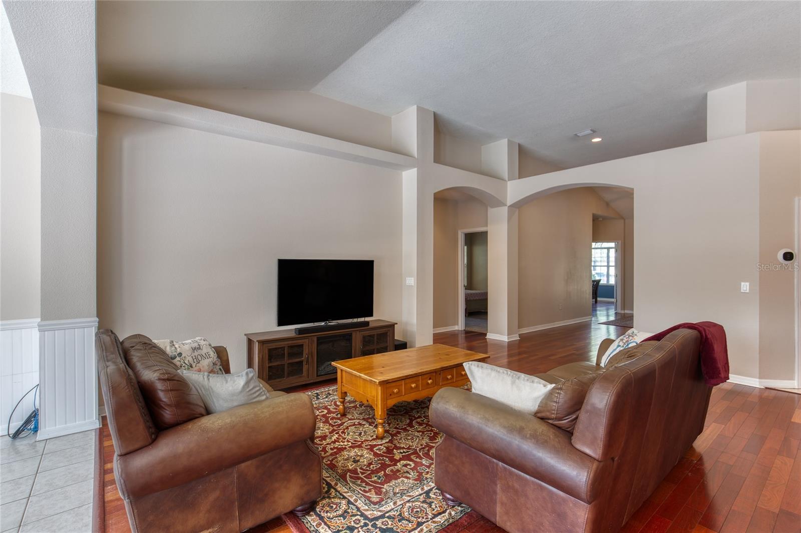 ORMOND LAKES UNIT 01 - Residential