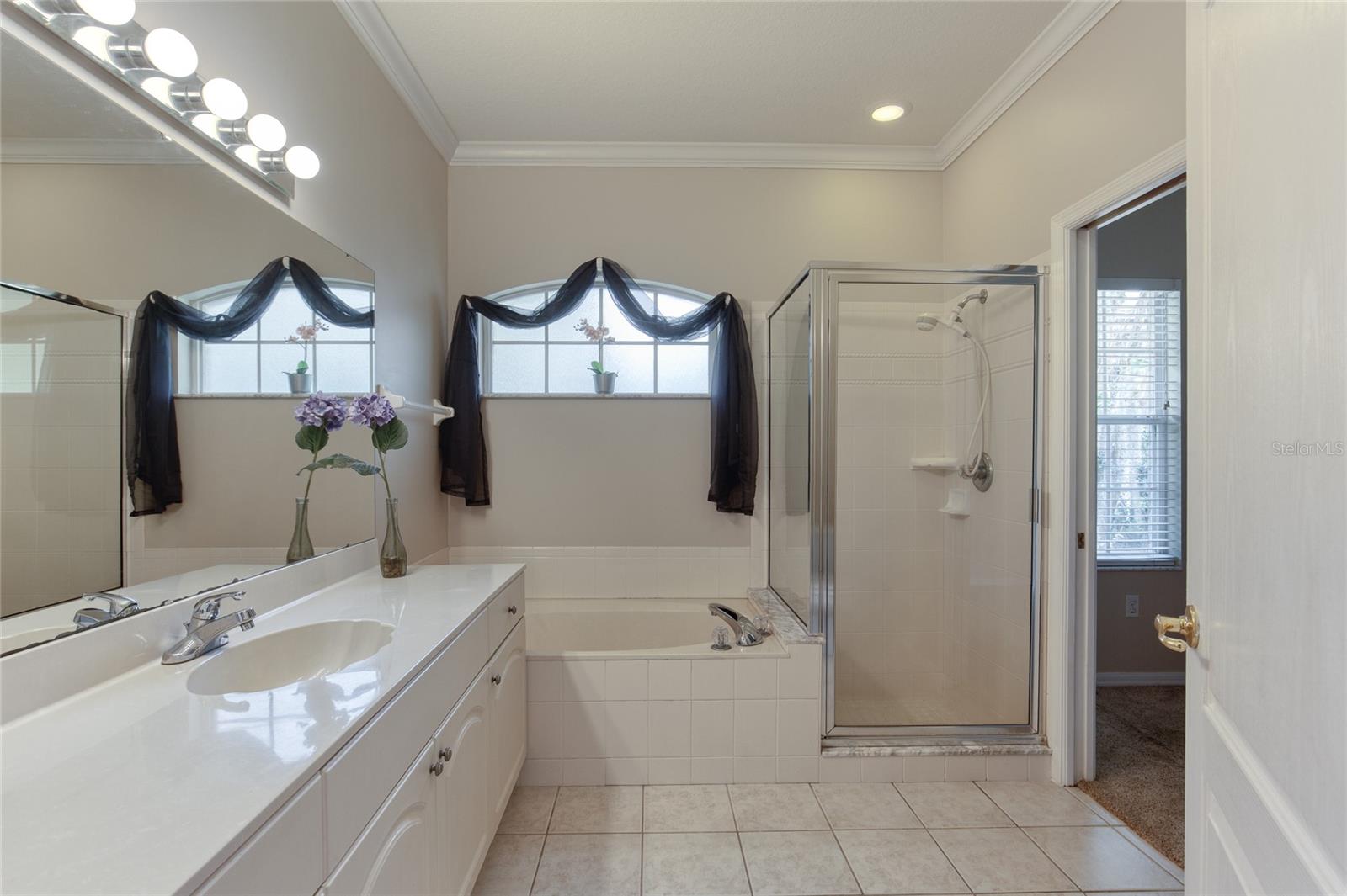 ORMOND LAKES UNIT 01 - Residential