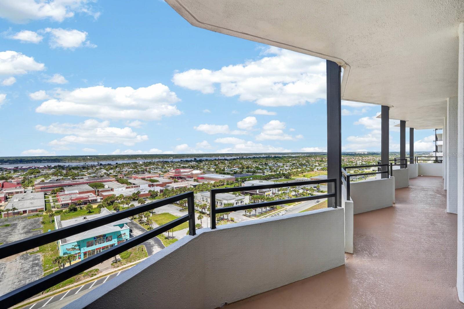 ALIKI CONDO - Residential