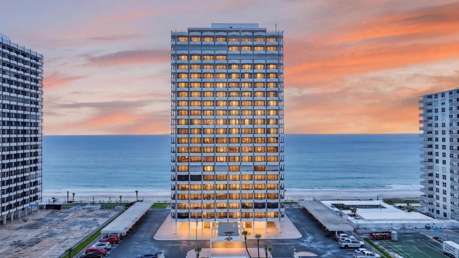 ALIKI CONDO - Residential