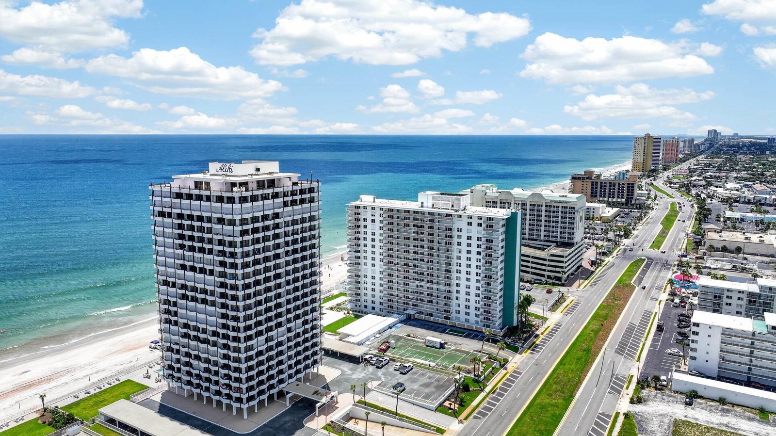 ALIKI CONDO - Residential