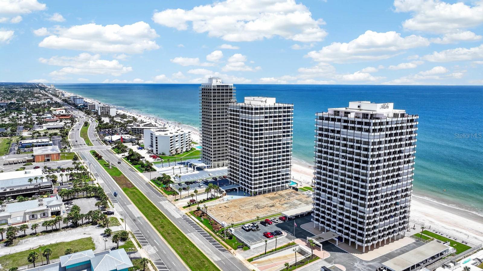 ALIKI CONDO - Residential