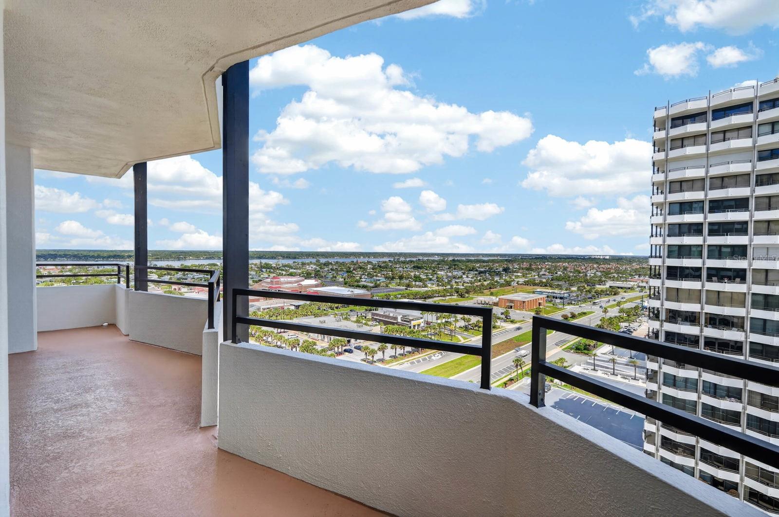 ALIKI CONDO - Residential