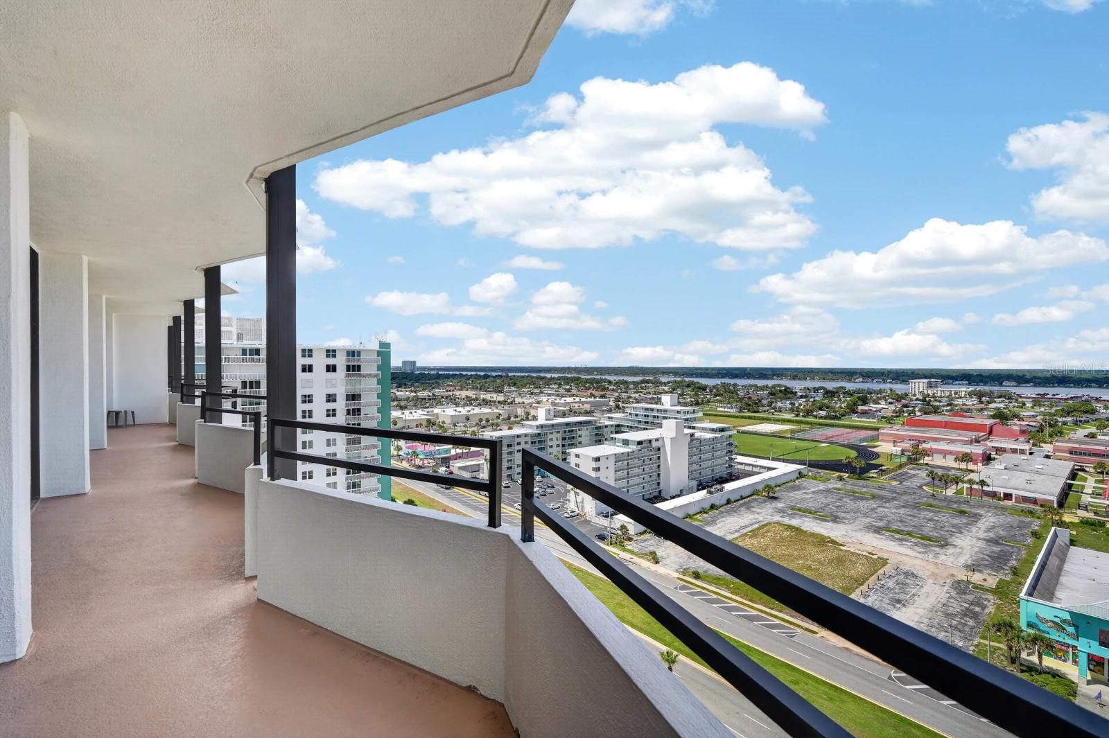 ALIKI CONDO - Residential