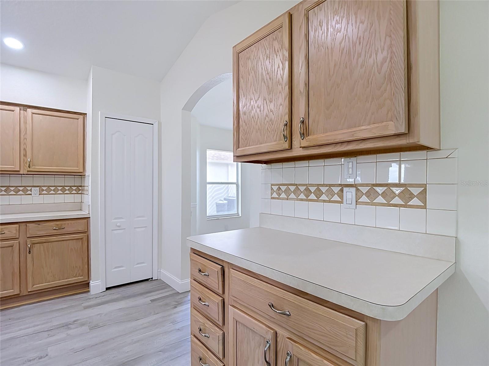 MEADOW OAKS - Residential