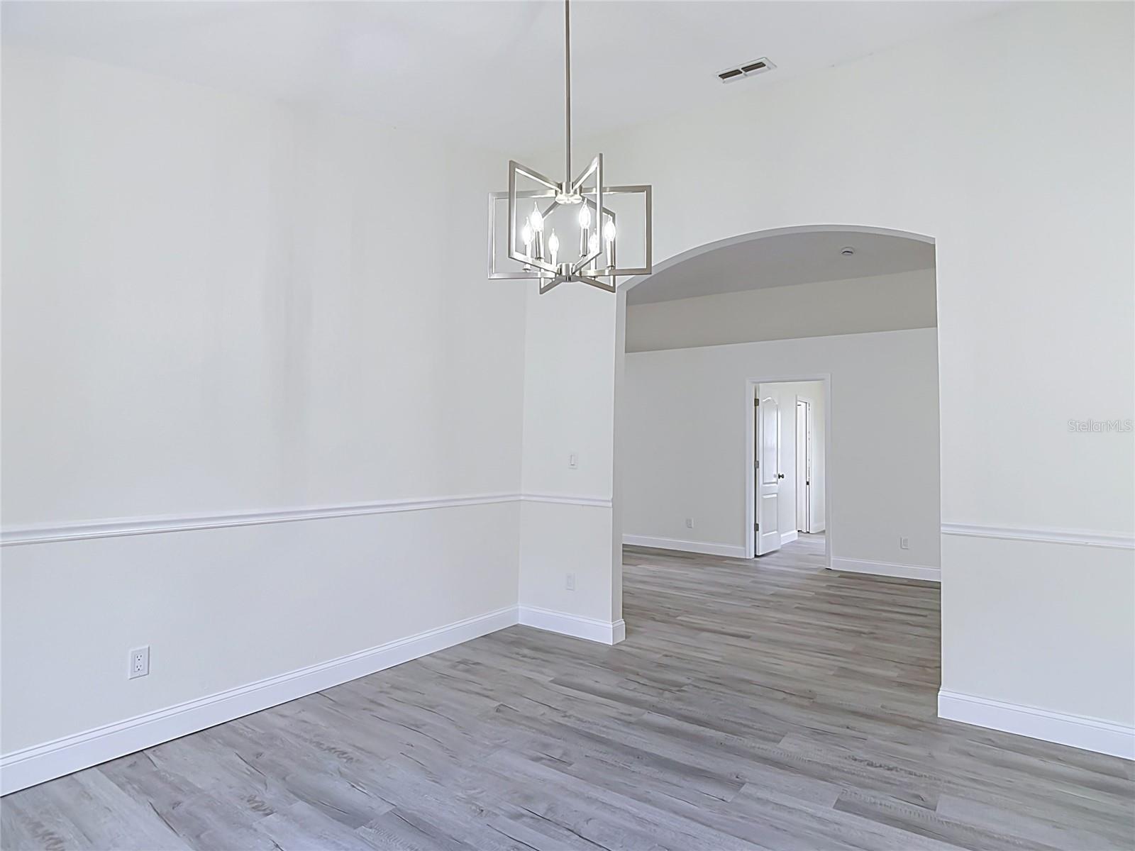 MEADOW OAKS - Residential