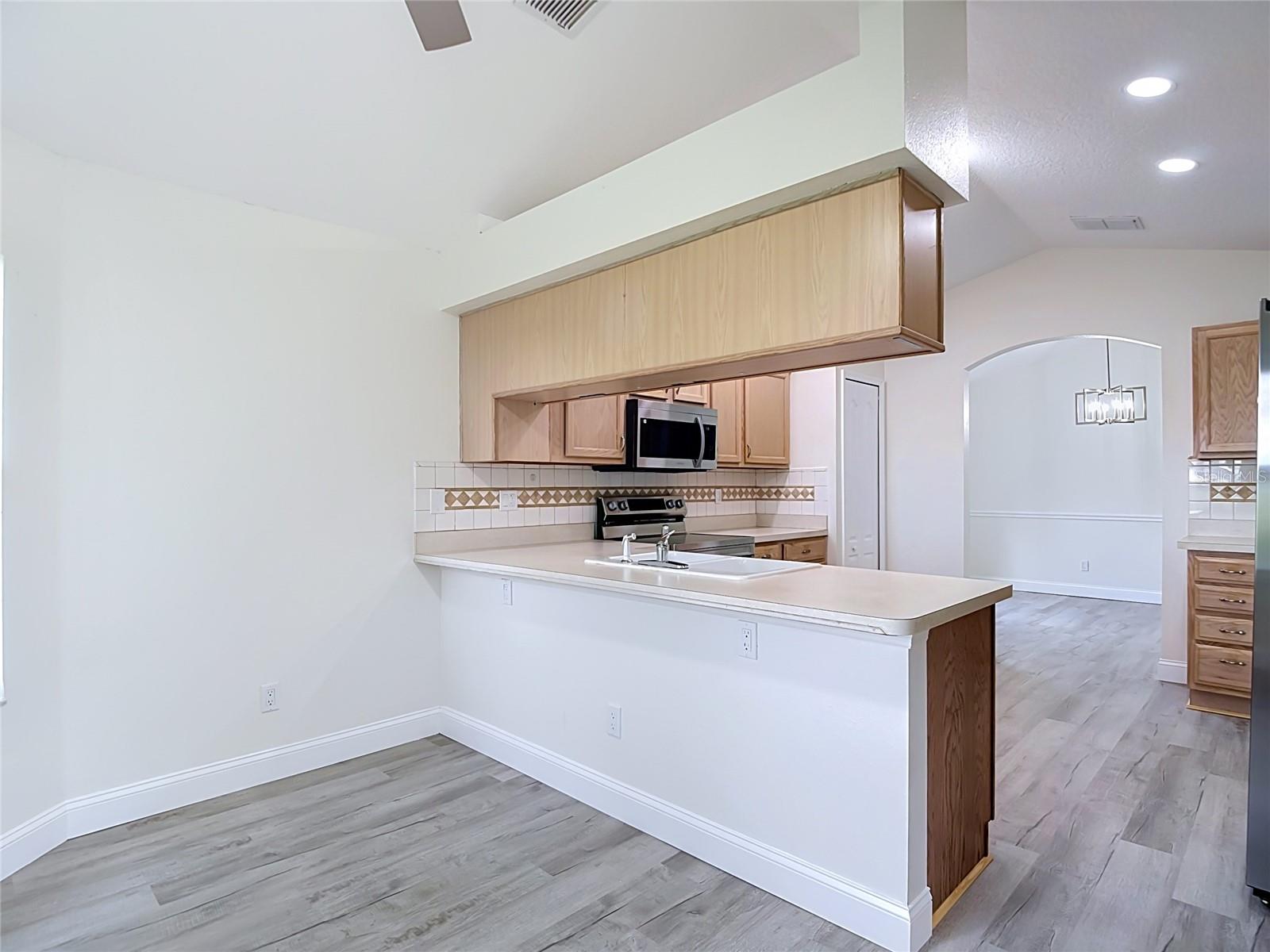 MEADOW OAKS - Residential