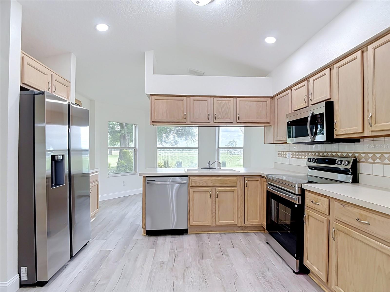 MEADOW OAKS - Residential