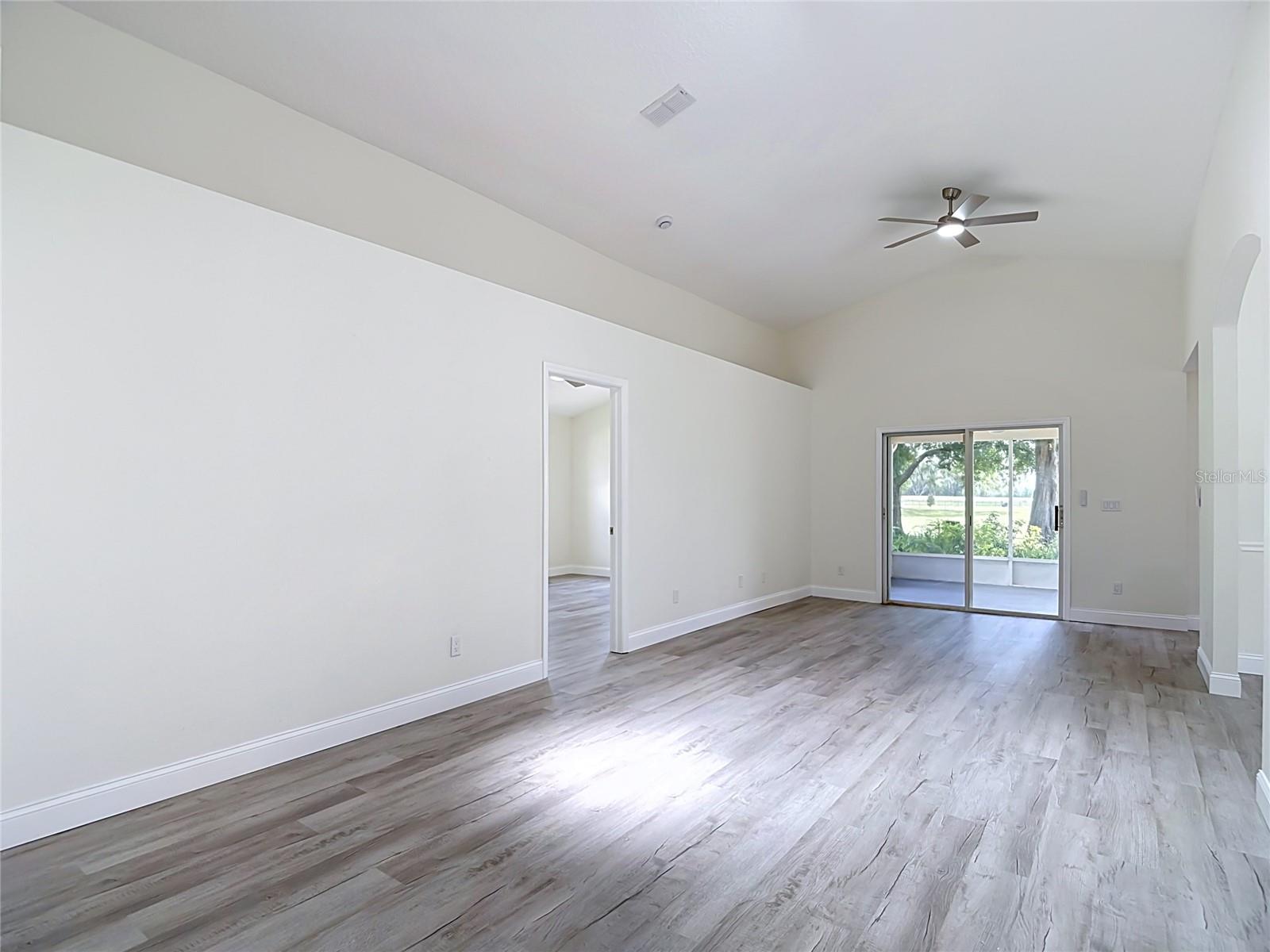 MEADOW OAKS - Residential