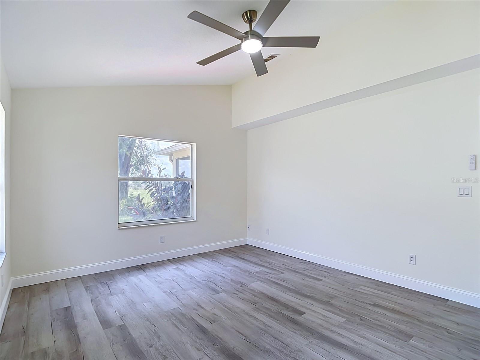 MEADOW OAKS - Residential