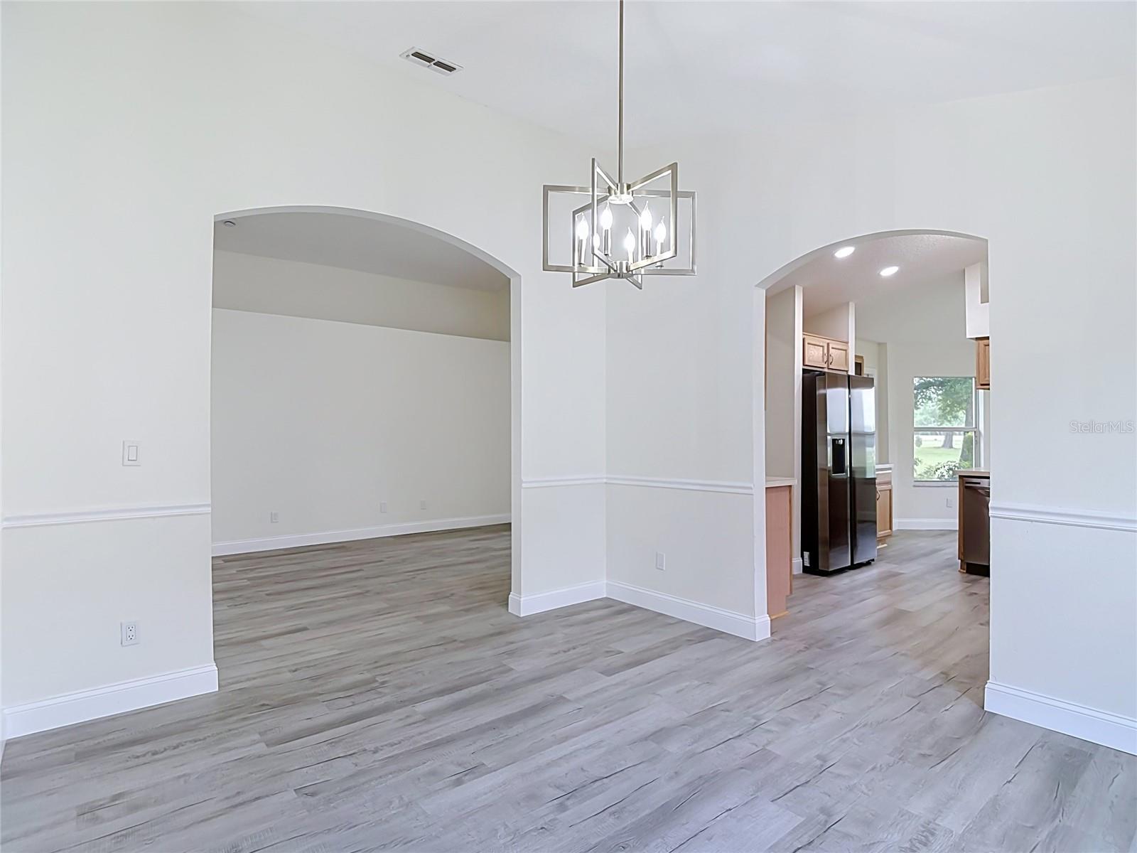 MEADOW OAKS - Residential