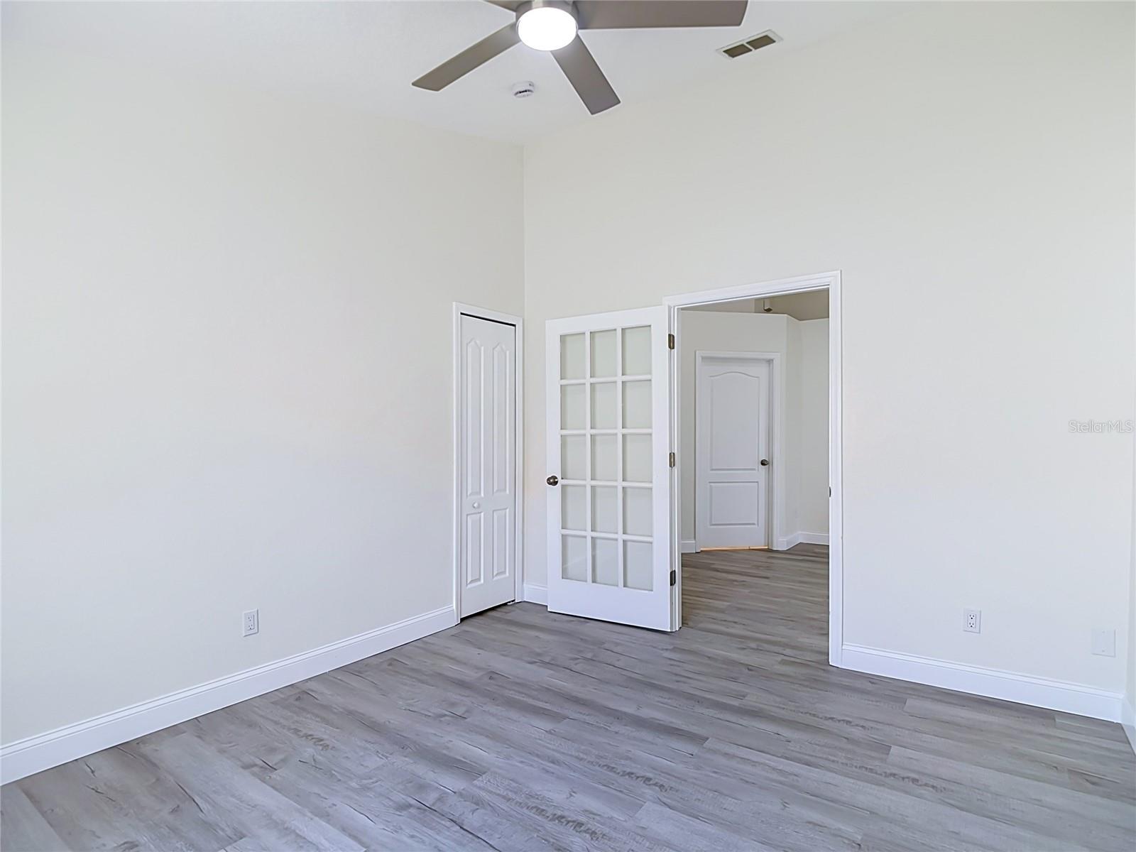 MEADOW OAKS - Residential