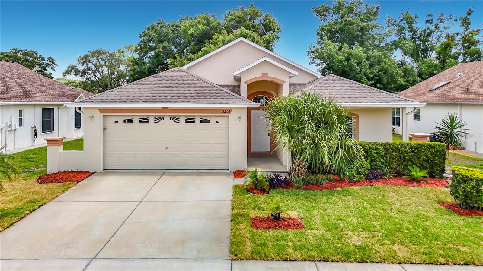 MEADOW OAKS - Residential